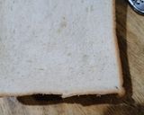 A picture of step 3 of Cheese Avocado sandwich.