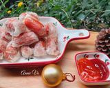 Hình bước làm 3 của món Xúc xích cuộn bánh tráng chiên giòn