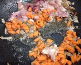 Foto langkah ke 3 dari resep Nasi Goreng Hongkong.