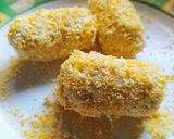Foto langkah ke 6 dari resep Rice Nugget Sausage with Scrambled Eggs.