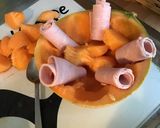 Une image de l'étape 3 de Melon aux deux jambons,mozzarella di buffala et basilic.