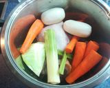 Foto del paso 2 de la receta: Caldo de pollo