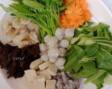 Foto langkah ke 3 dari resep Steamboat suki kuah kaldu ayam & Tomyam Suki.