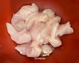 Foto langkah ke 1 dari resep Tumis Ayam Buncis.