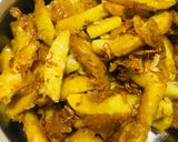 A picture of step 3 of Crispy Garlic potato wedges🥔🍽🧄.