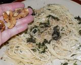 Foto del paso 7 de la receta: Festival de Pestos: 1 de albahaca tradicional