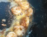A picture of step 1 of Hot and sweet shrimp soup.