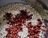 A picture of step 1 of Murmure bhadang(puffed murmure chiwda).