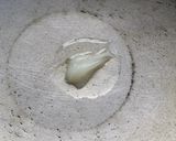 A picture of step 4 of Roti ki churi.