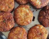 A picture of step 4 of Lauki ki tikki.