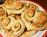 Foto del passaggio 4 della ricetta Girelle di pan brioche al pistacchio