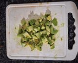 Foto del paso 1 de la receta: Canastitas de pollo y verdura 🥑🍅