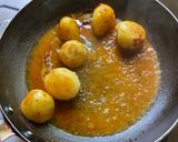 লুচি ও আলুর দম (Luchi o aloor dum recipe in English) রেসিপি ধাপ - 2 ছবি