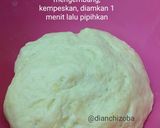 Foto langkah ke 5 dari resep Roti Tawar Kukus isi Coklat.