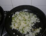 Foto del paso 2 de la receta: Fideos con salsa blanca con pollo