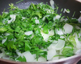 Foto del paso 7 de la receta: Tortilla sencilla de perejil