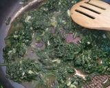 Spenótos, garnélás spagetti recept fázis 2 fotója