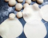 Foto del paso 3 de la receta: Empanadas criollas de carne