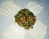A picture of step 4 of Mat Samosa.