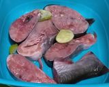 Foto langkah ke 1 dari resep Ikan Patin Bumbu Kuning Kemangi (Endhoooost banget).