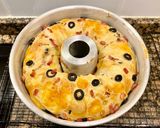 Foto del paso 8 de la receta: Pastel salado con queso y aceitunas