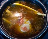 Hình bước làm 3 của món Bún bò Huế