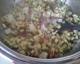 A picture of step 4 of Risotto with zucchini and saffron.