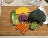 Microwave veggies salad with poppyseed dressing