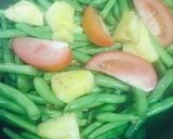Hình bước làm 4 của món Đậu Cô Ve Xào Thơm Cà