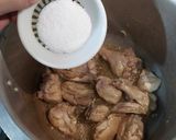A picture of step 2 of Chicken Shorba.