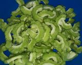 Foto langkah ke 1 dari resep #69 Tumis Pare Telor Pedas.