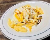 Foto langkah ke 2 dari resep Nasi telor kentang.