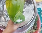 Foto langkah ke 3 dari resep Lupis Ketan Putih Bungkus Daun Pisang.