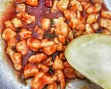 A picture of step 6 of Sweet and sour chicken.