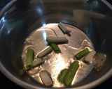 Foto del paso 3 de la receta: Merluza al horno con gamba y berberechos