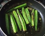 A picture of step 2 of Stuff Okra.