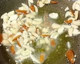 A picture of step 1 of Strawberry Halwa.