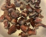Foto del passaggio 1 della ricetta Penne polpo e cipolla di tropea