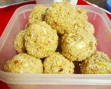 A picture of step 3 of Suji (semolina) Laddoo.