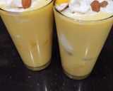 A picture of step 4 of Mango Mastani with Ramalai Ice cream.