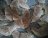 Foto del paso 2 de la receta: Medialunas fáciles