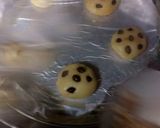 চকলেট স্টাফ ক্যুকিজ।(chocolate stuff cookies recipe in Bengali) রেসিপির ধাপ 4 ছবি
