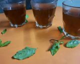 तुलसी टी (Tulsi Tea Recipe In Marathi) रेसिपी स्टेप 2 फोटो 