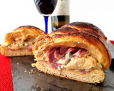 Foto del paso 8 de la receta: Brioche relleno de lacón y queso azul