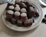 Foto langkah ke 5 dari resep Homemade Chocolate Cubes.