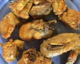 Foto langkah ke 2 dari resep Ayam bakar bumbu ungkep kuning.