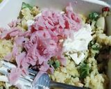 Foto del paso 2 de la receta: Tortilla de sobras de arroz con jamón y queso
