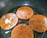 A picture of step 6 of Lahsun Bajra bhakri.