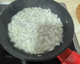 Foto del paso 1 de la receta: Espaguetis a la carbonara (receta para chuparse los dedos)