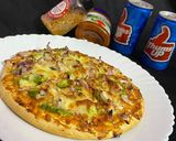 वैजी पिज़्ज़ा (veggie pizza recipe in Hindi) रेसिपी चरण 3 फोटो